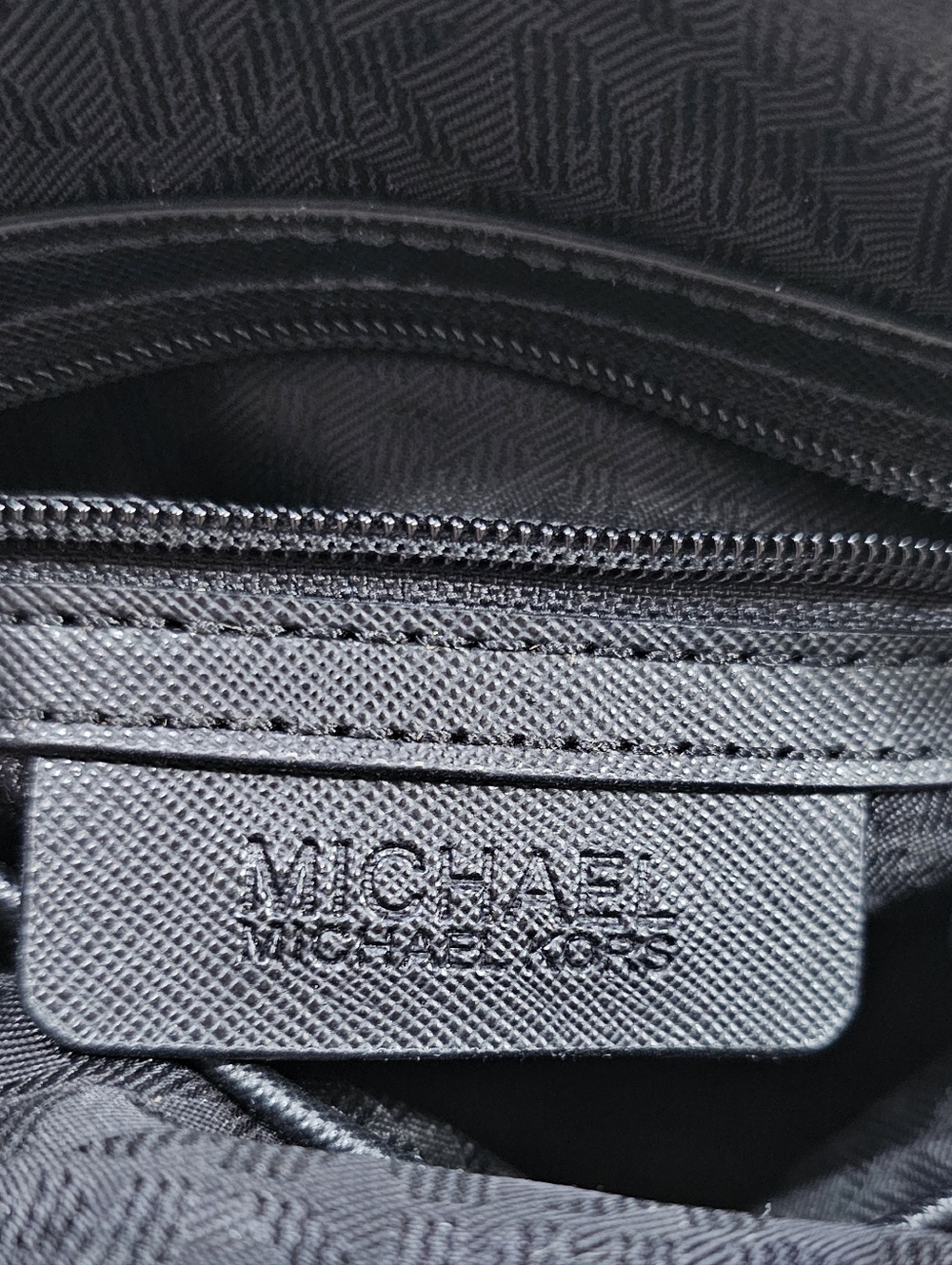 Michael Kors Black Saffiano Mini Dome Satchel Crossbody Gold Chain - Picture 11 of 13